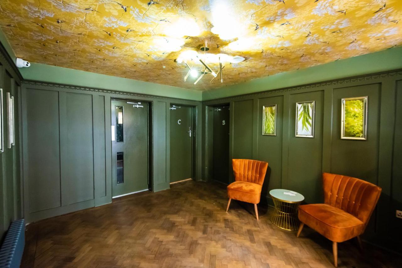 Sallow Tree House 塞尔比 外观 照片